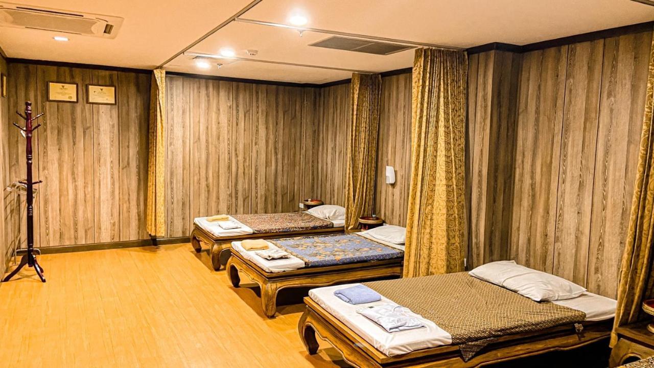 K Park Grand Hotel Sha Plus Certified Surat Thani Eksteriør billede
