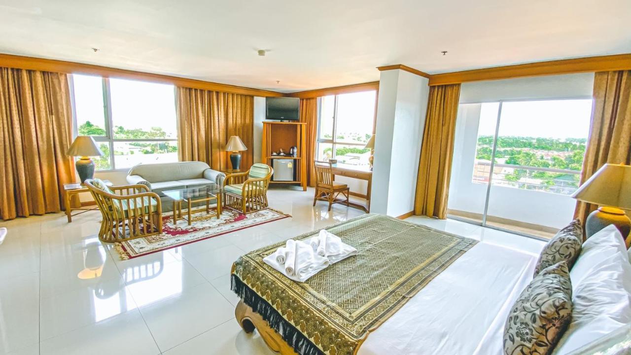 K Park Grand Hotel Sha Plus Certified Surat Thani Eksteriør billede