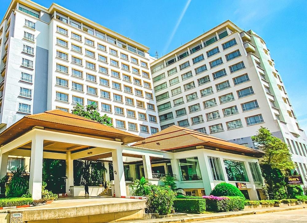 K Park Grand Hotel Sha Plus Certified Surat Thani Eksteriør billede