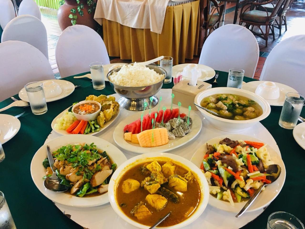 K Park Grand Hotel Sha Plus Certified Surat Thani Eksteriør billede